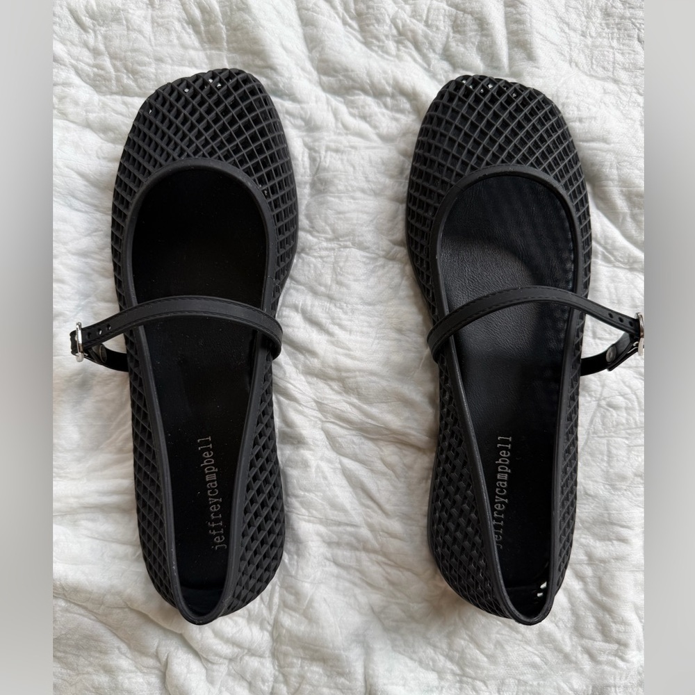 Jeffrey Campbell Jelly Ballet Flats Size 10 Black With Strap Buckle